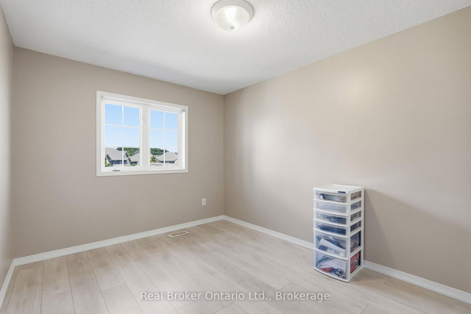 10 Fallowfield Drive, Unit 19 thumbnail 19