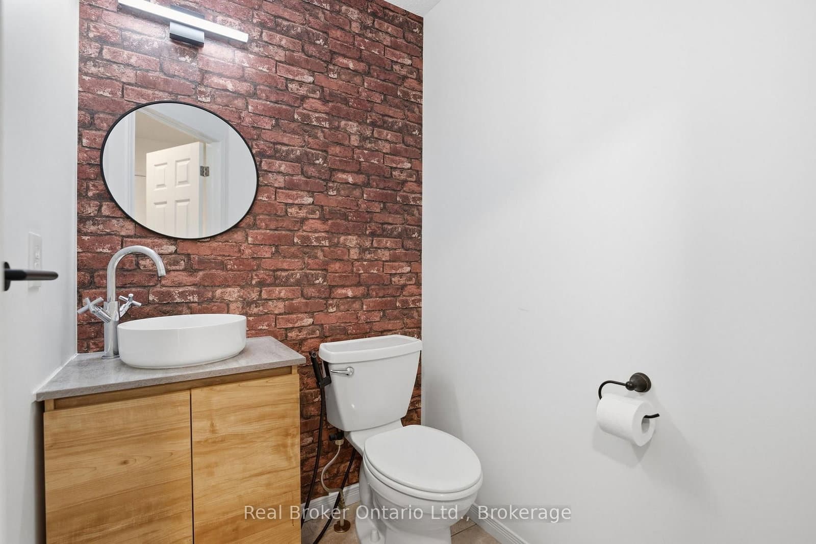 10 Fallowfield Drive, Unit 19 thumbnail 6