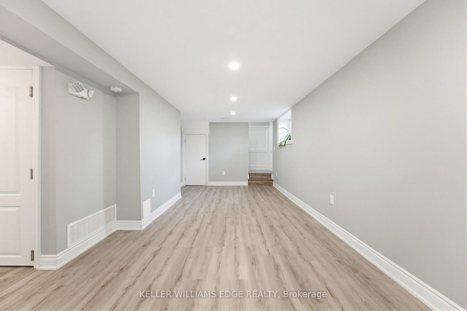 17 Broadmore Avenue thumbnail 21