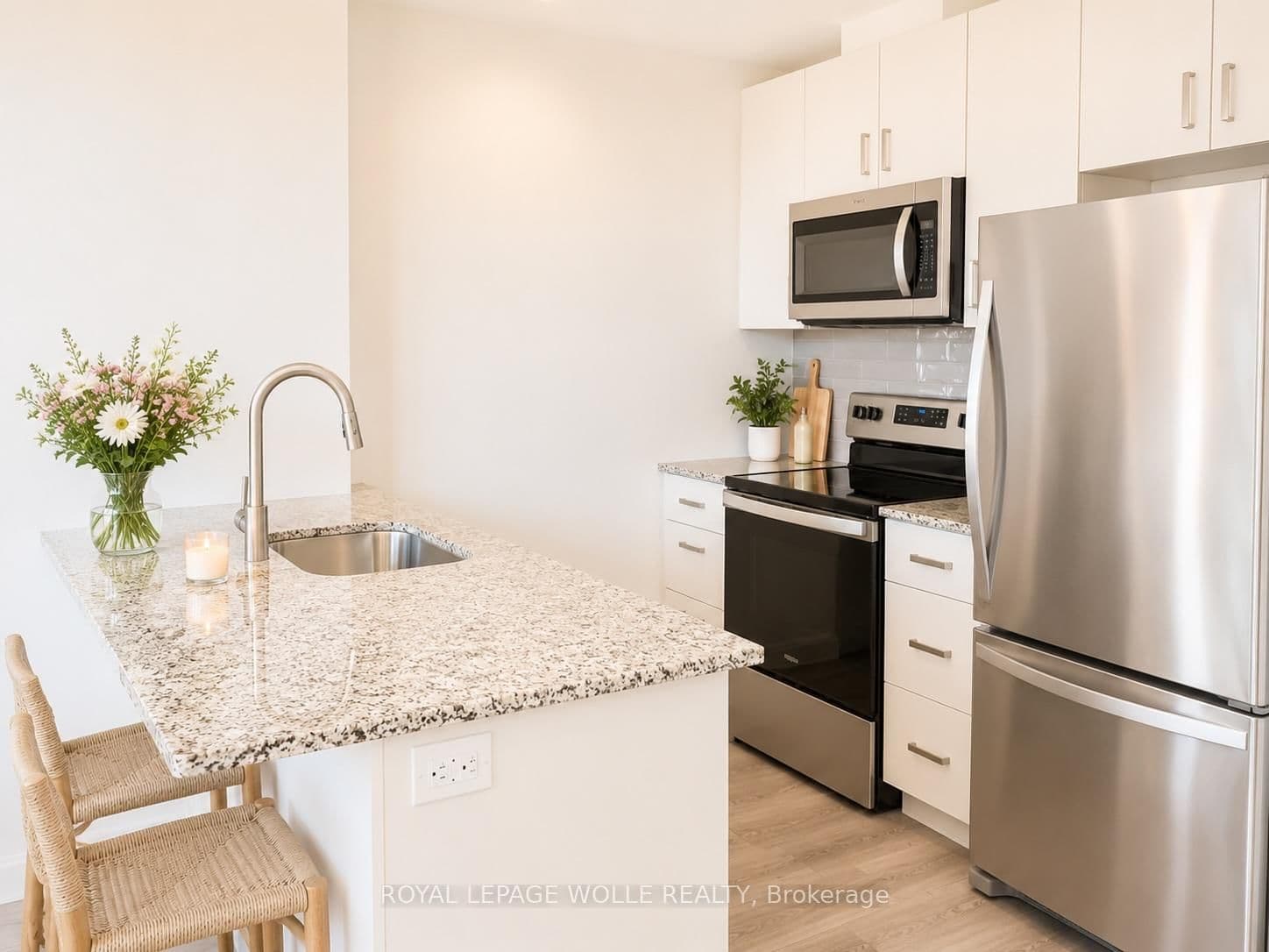 108 Garment Street, Unit 1409 thumbnail 5
