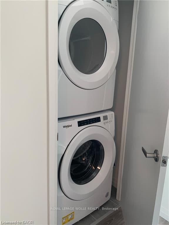 108 Garment Street, Unit 1409 thumbnail 9