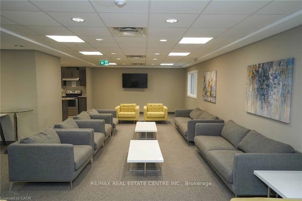 7 Kay Crescent, Unit 107 thumbnail 17