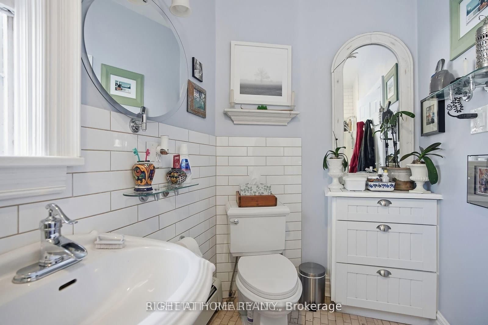 82 WELLINGTON Street thumbnail 13
