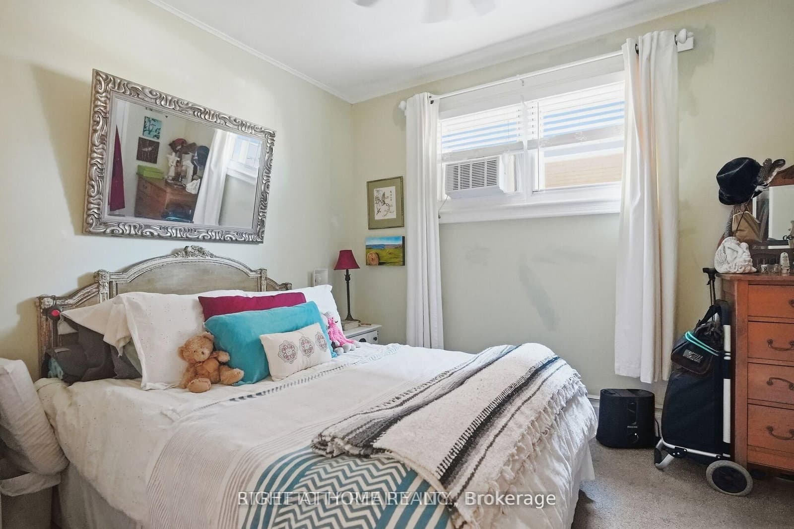 82 WELLINGTON Street thumbnail 15