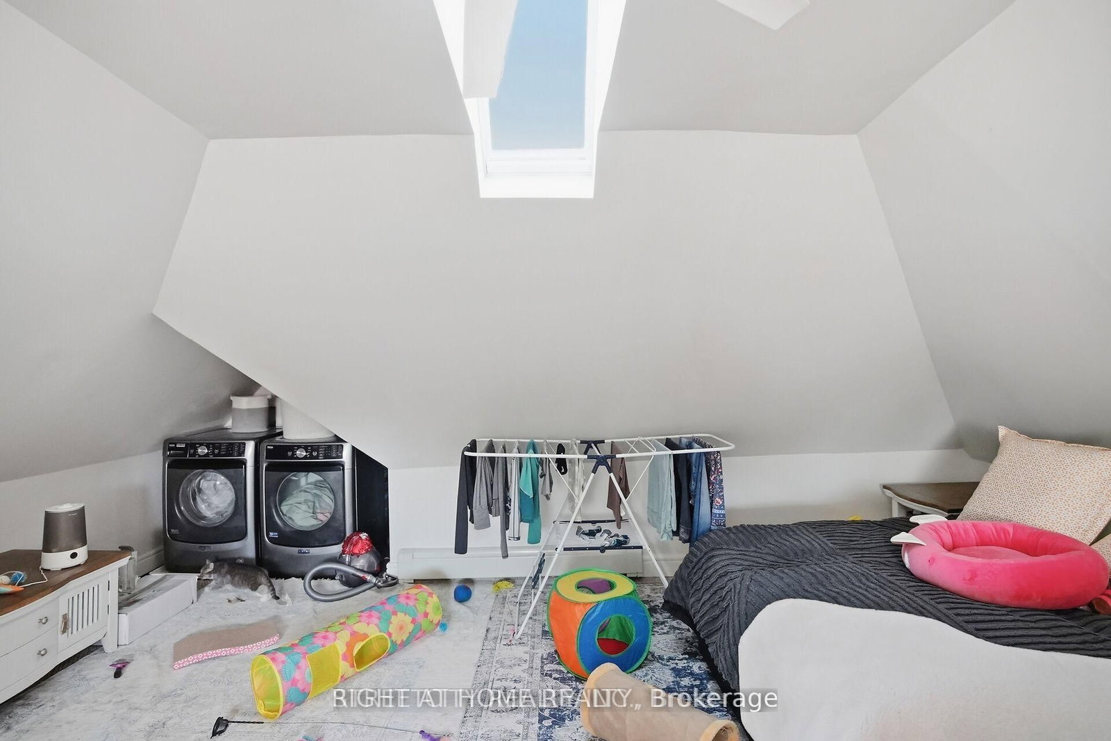 82 WELLINGTON Street thumbnail 27