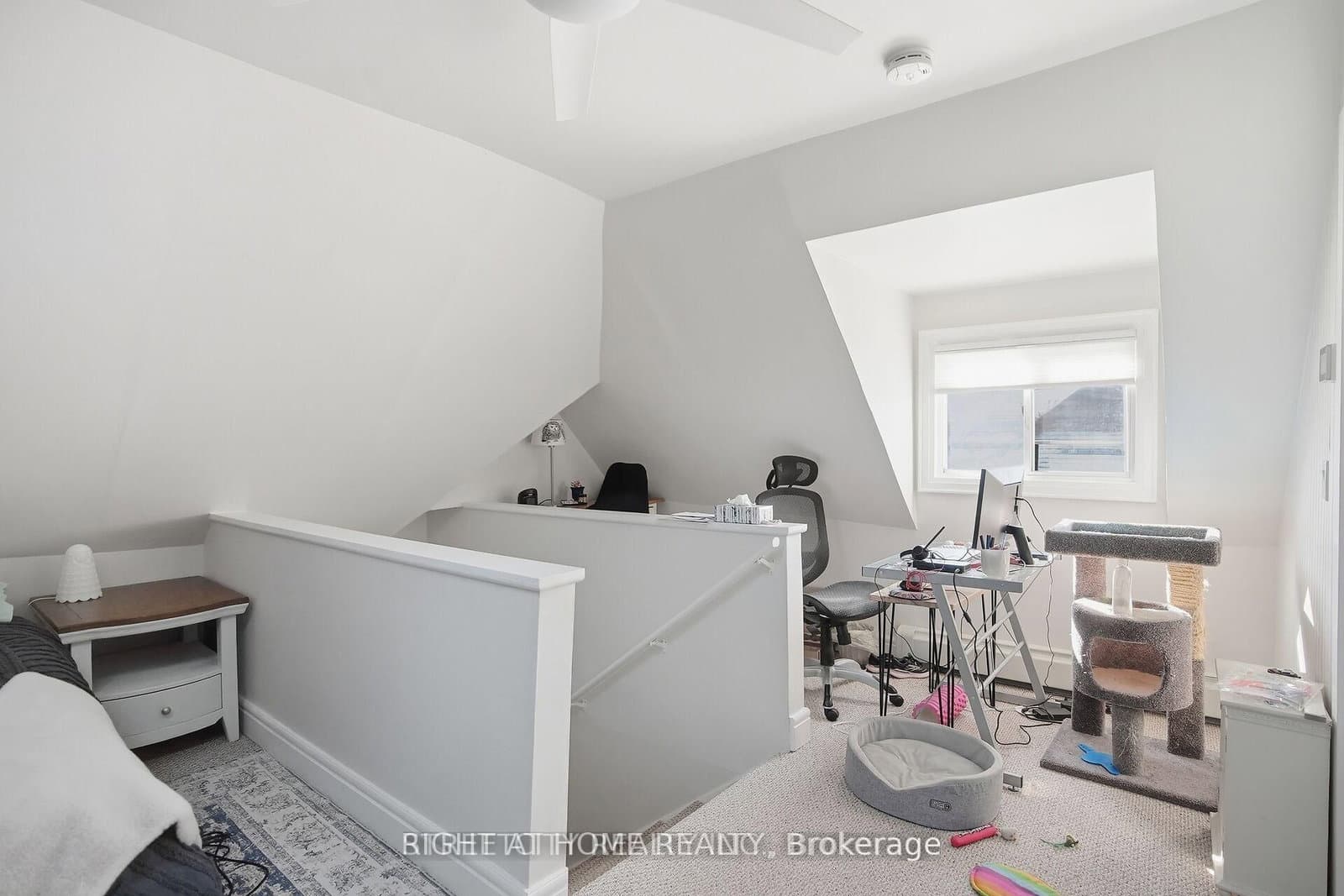 82 WELLINGTON Street thumbnail 28