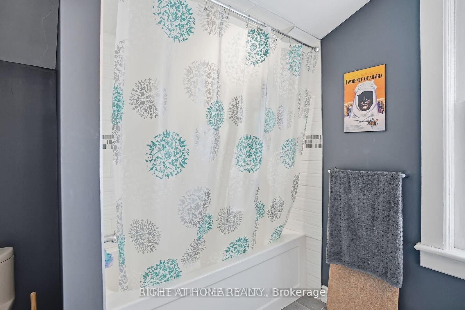 82 WELLINGTON Street thumbnail 37
