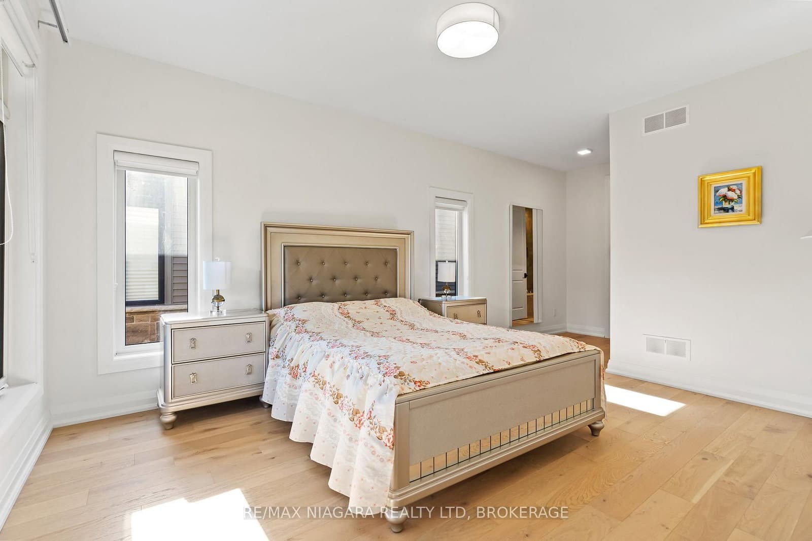 8974 Willoughby Drive, Unit 19 thumbnail 18