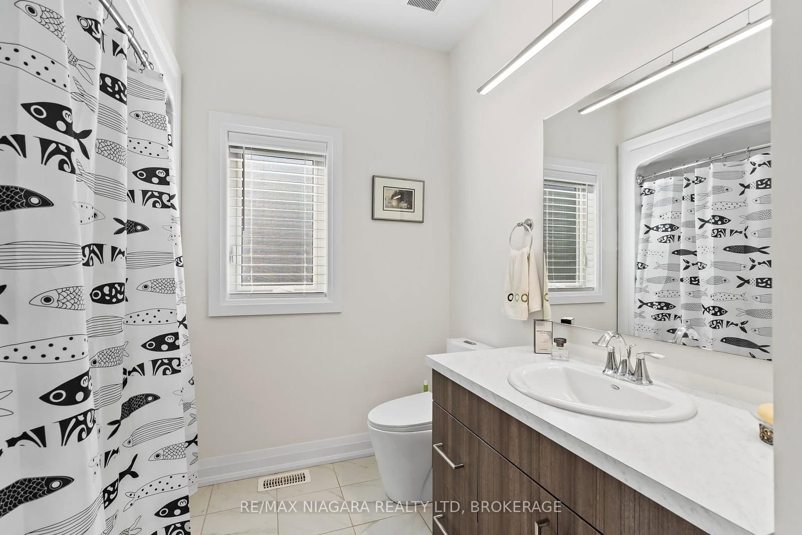 8974 Willoughby Drive, Unit 19 thumbnail 8