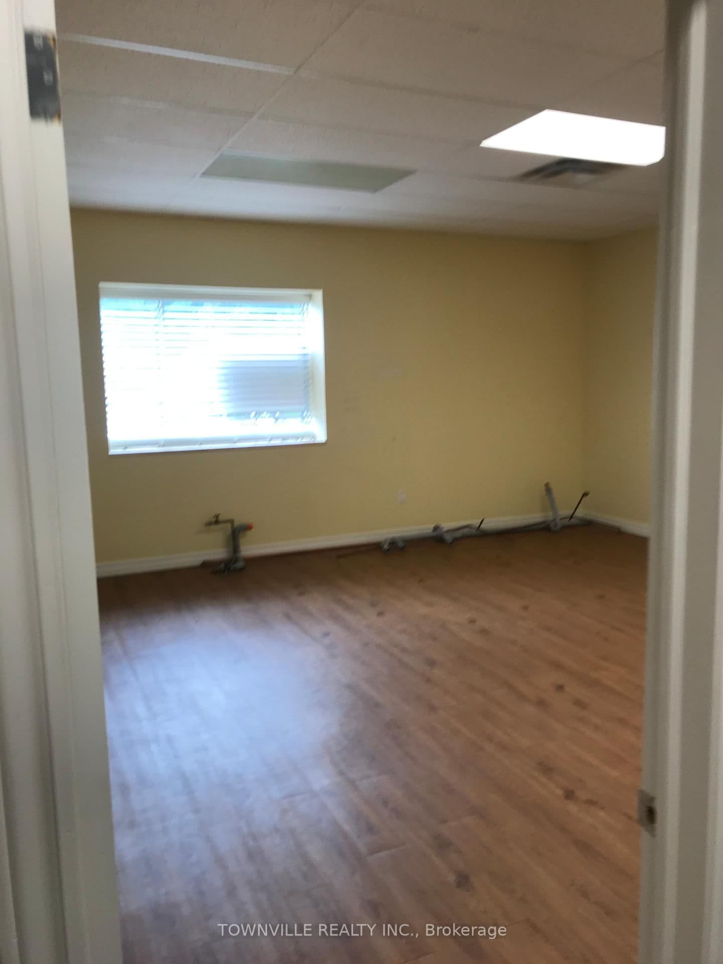 496 Albert Street, Unit 7 thumbnail 5