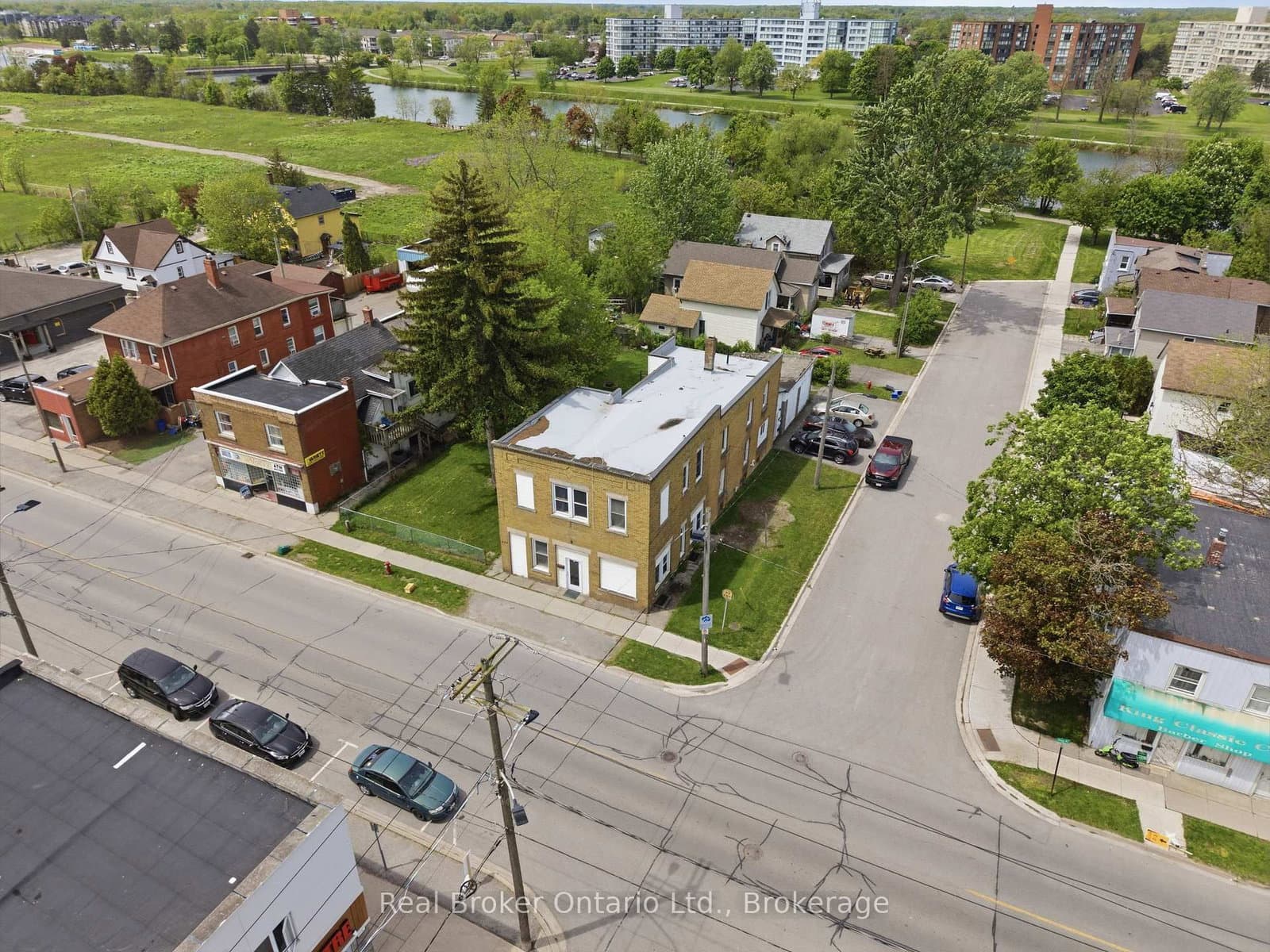 247 King Street thumbnail 49