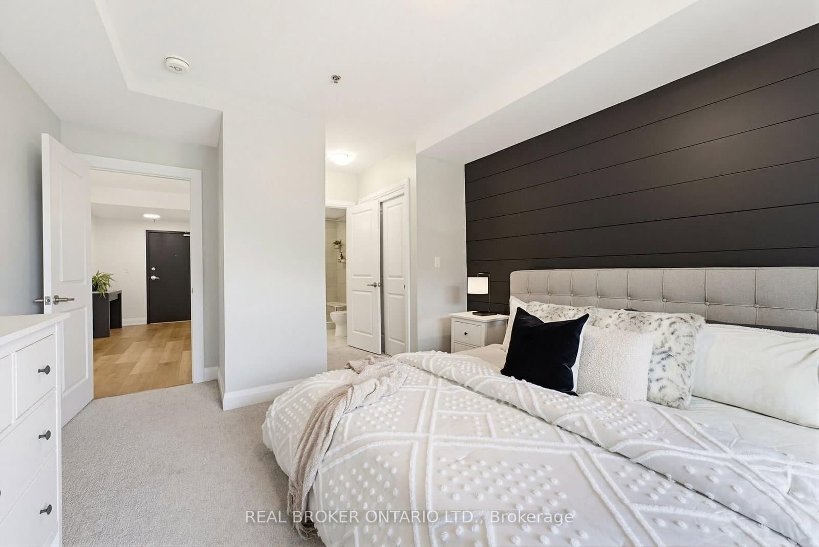 247 Grey Silo Road, Unit 102 thumbnail 14