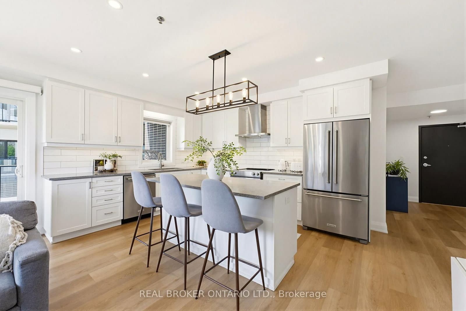 247 Grey Silo Road, Unit 102 thumbnail 4