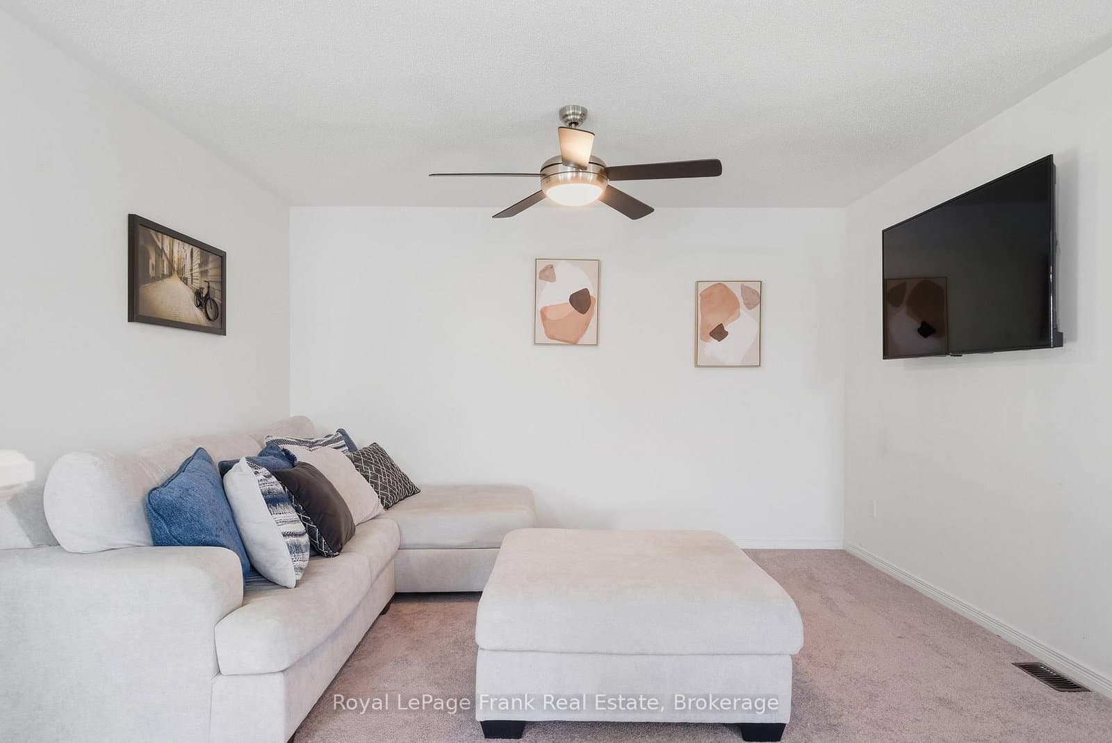 56 Deacon Crescent thumbnail 12
