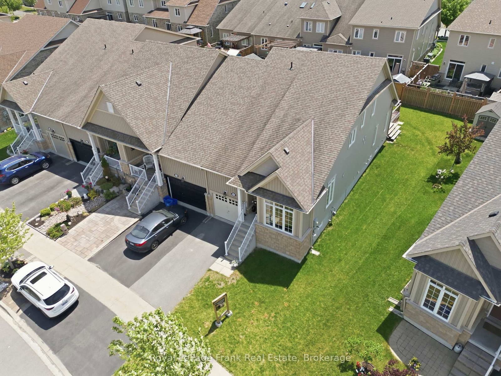 56 Deacon Crescent thumbnail 4