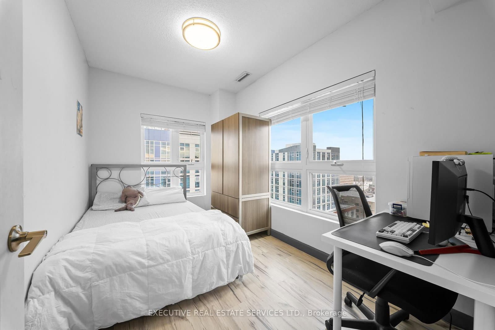 258B Sunview Street, Unit 2127 thumbnail 23