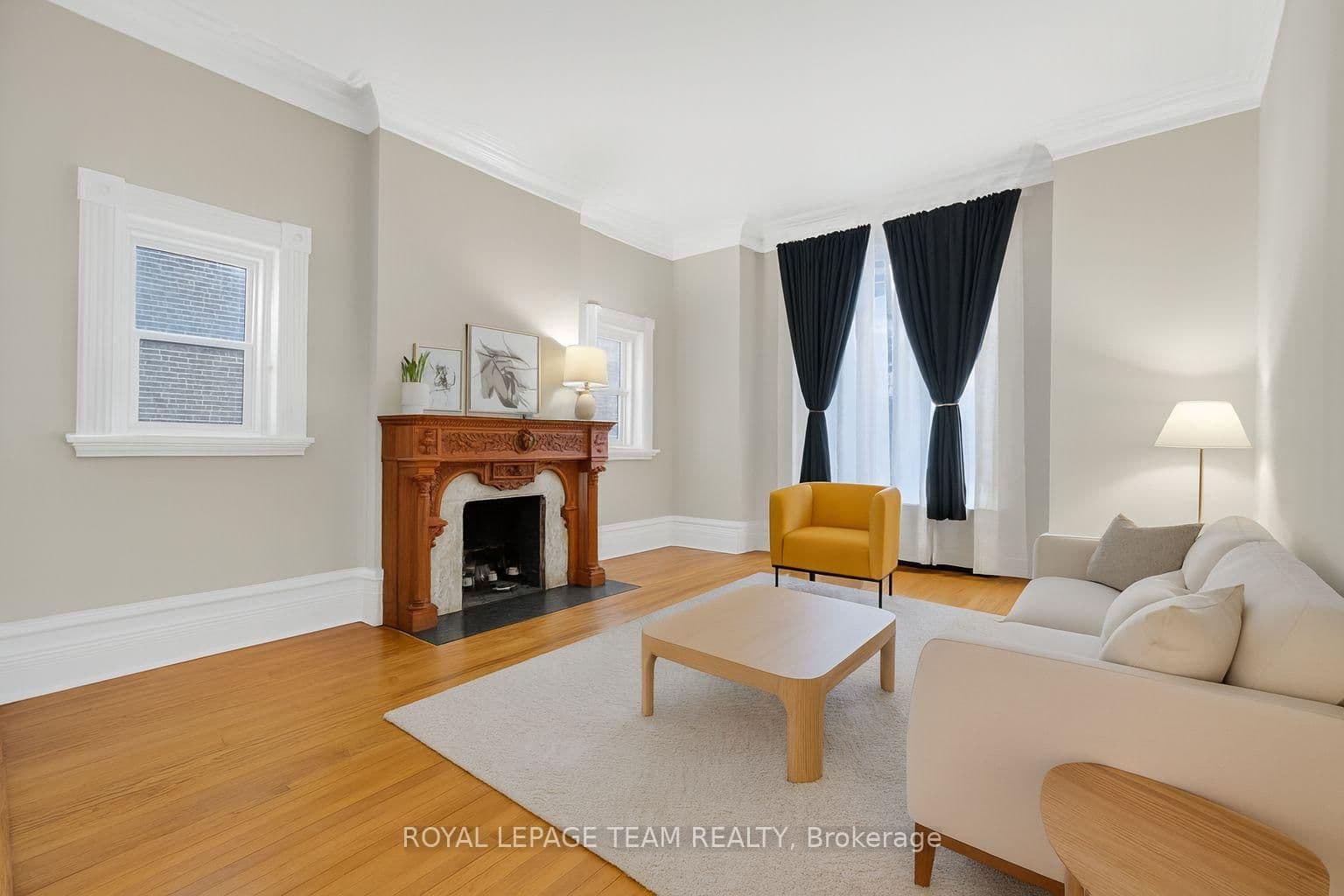 260 W Somerset Street W thumbnail 19
