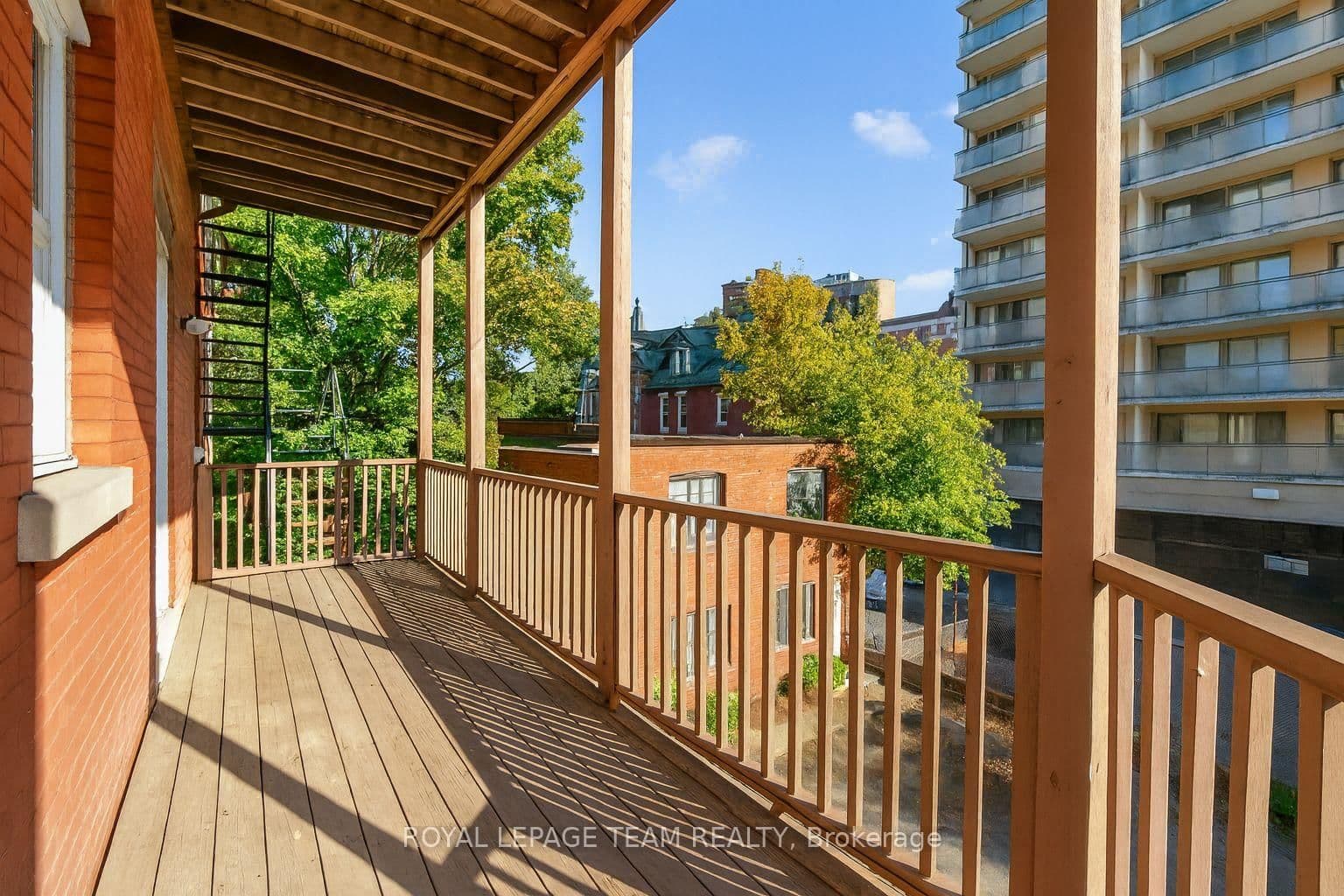 260 W Somerset Street W thumbnail 29