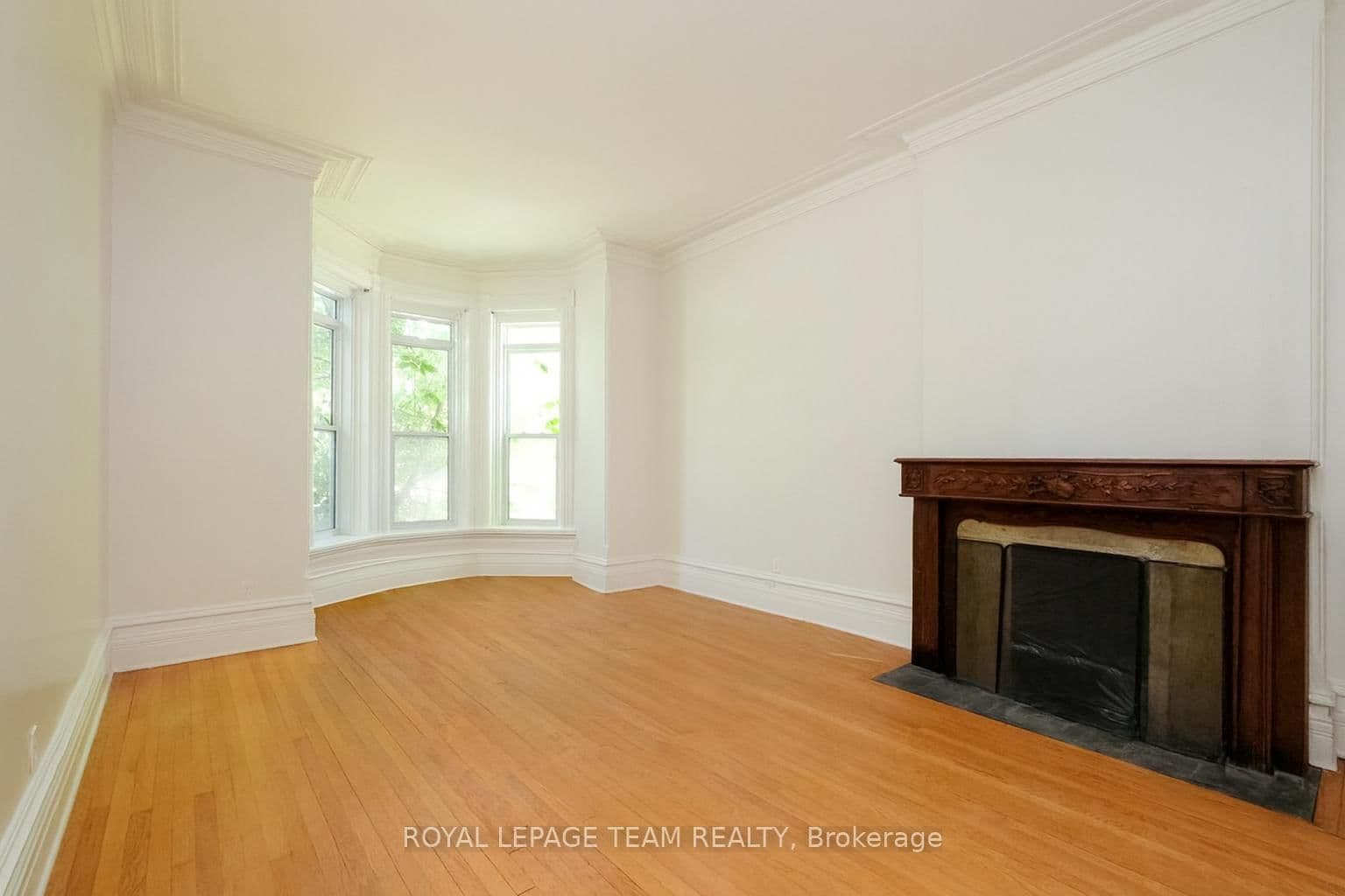 260 W Somerset Street W thumbnail 7