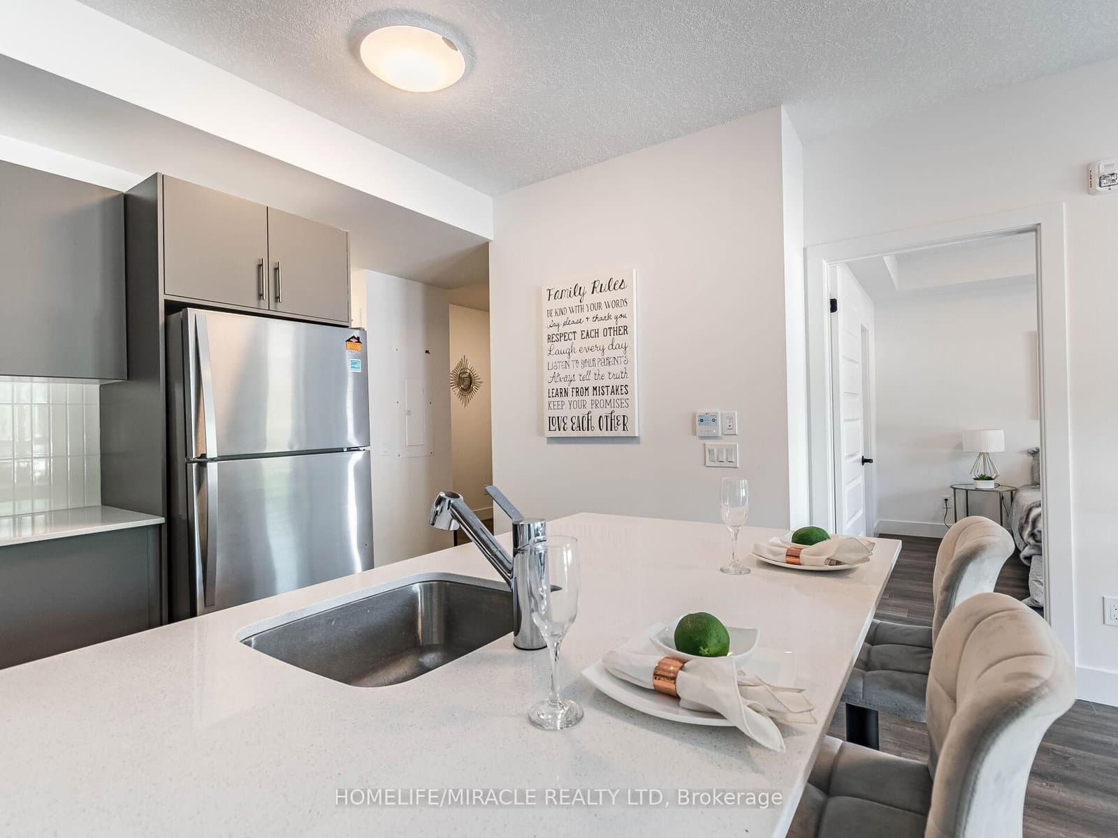 1101 Lackner Place, Unit T2 thumbnail 10