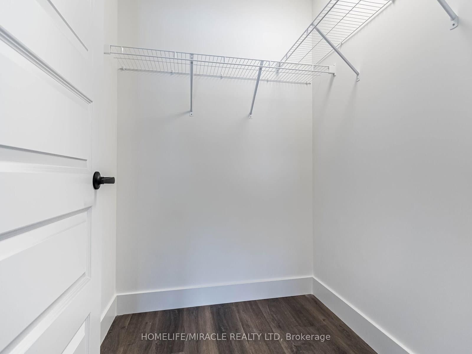 1101 Lackner Place, Unit T2 thumbnail 14