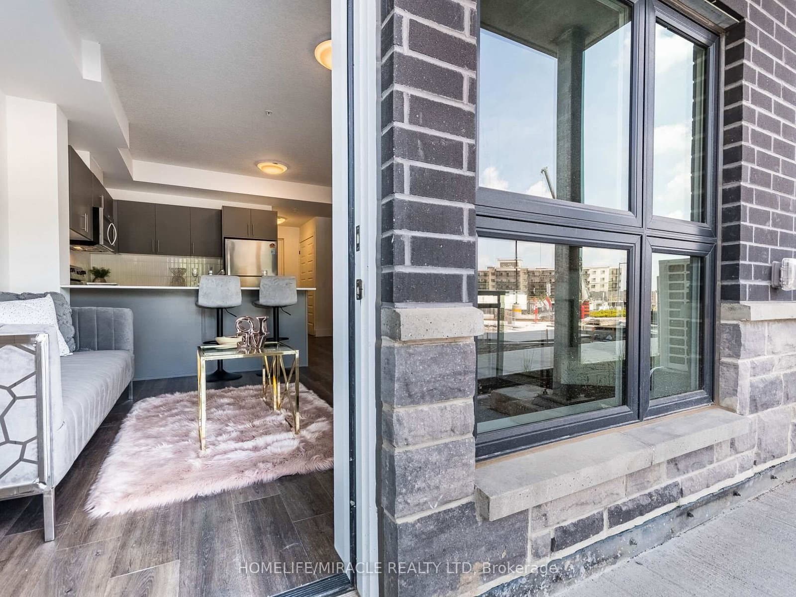 1101 Lackner Place, Unit T2 thumbnail 17