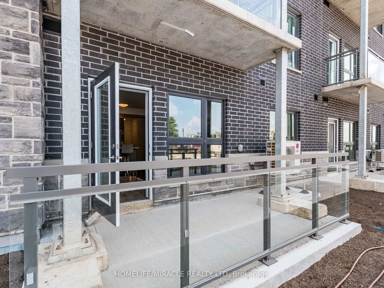1101 Lackner Place, Unit T2 thumbnail 19