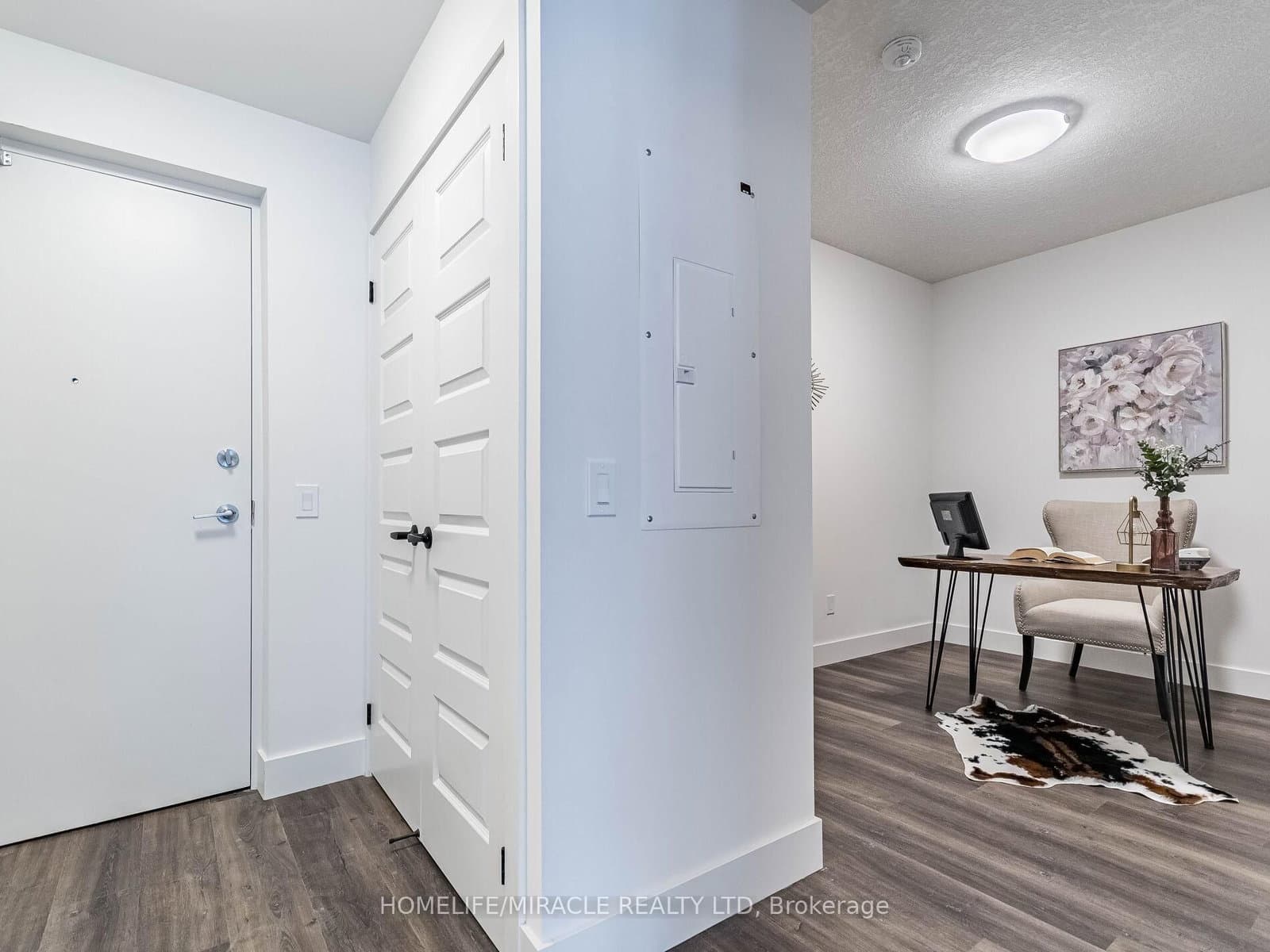 1101 Lackner Place, Unit T2 thumbnail 4