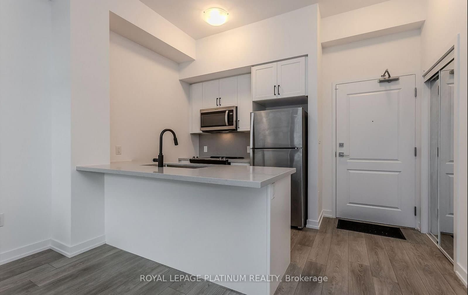 470 Dundas Street E, Unit 114 thumbnail 12