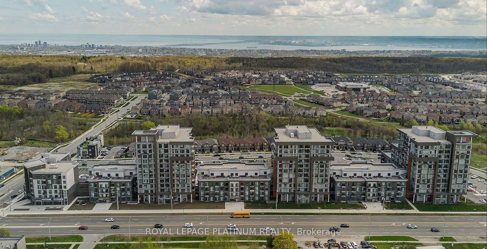 470 Dundas Street E, Unit 114 thumbnail 3