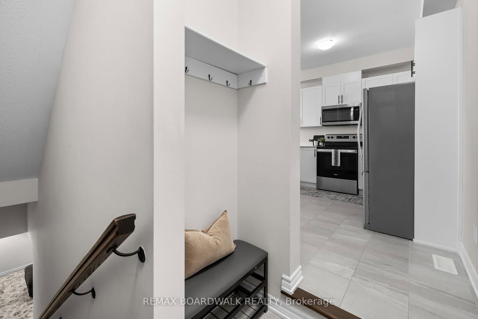 6331 Perth Street thumbnail 28