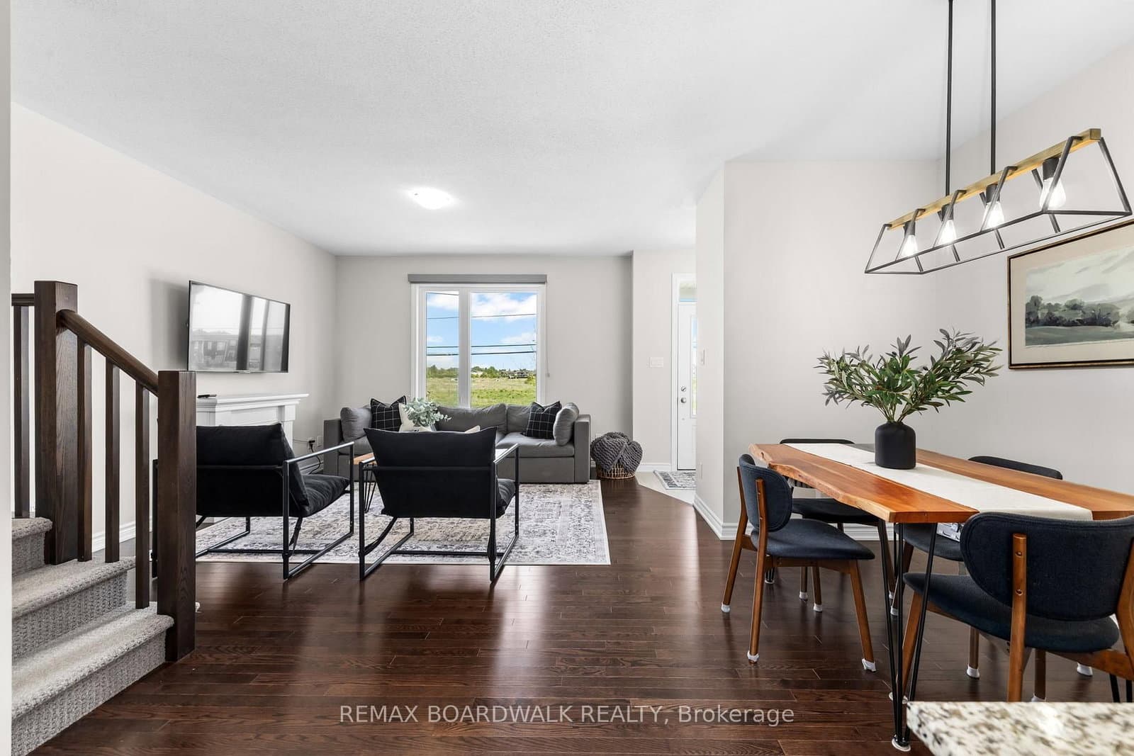 6331 Perth Street thumbnail 3