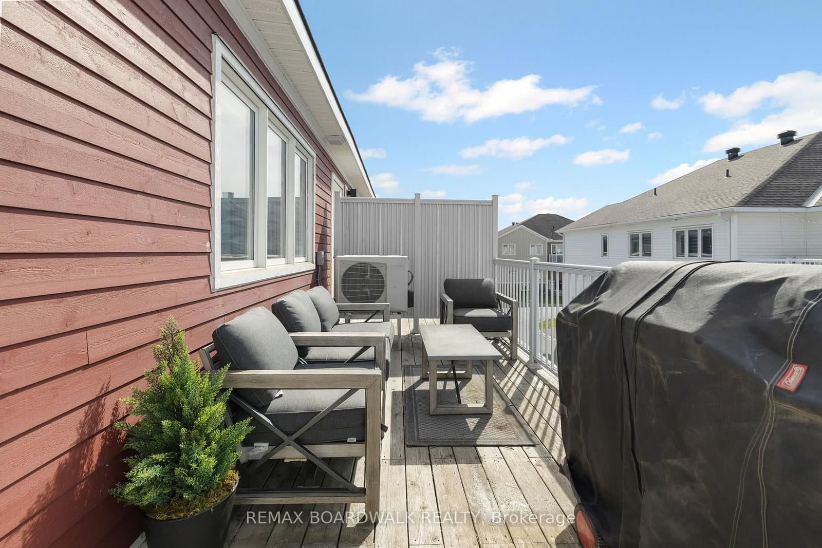 6331 Perth Street thumbnail 34