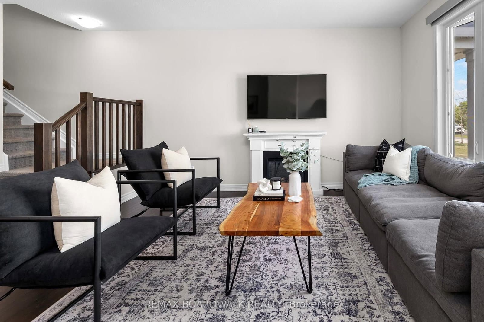 6331 Perth Street thumbnail 5