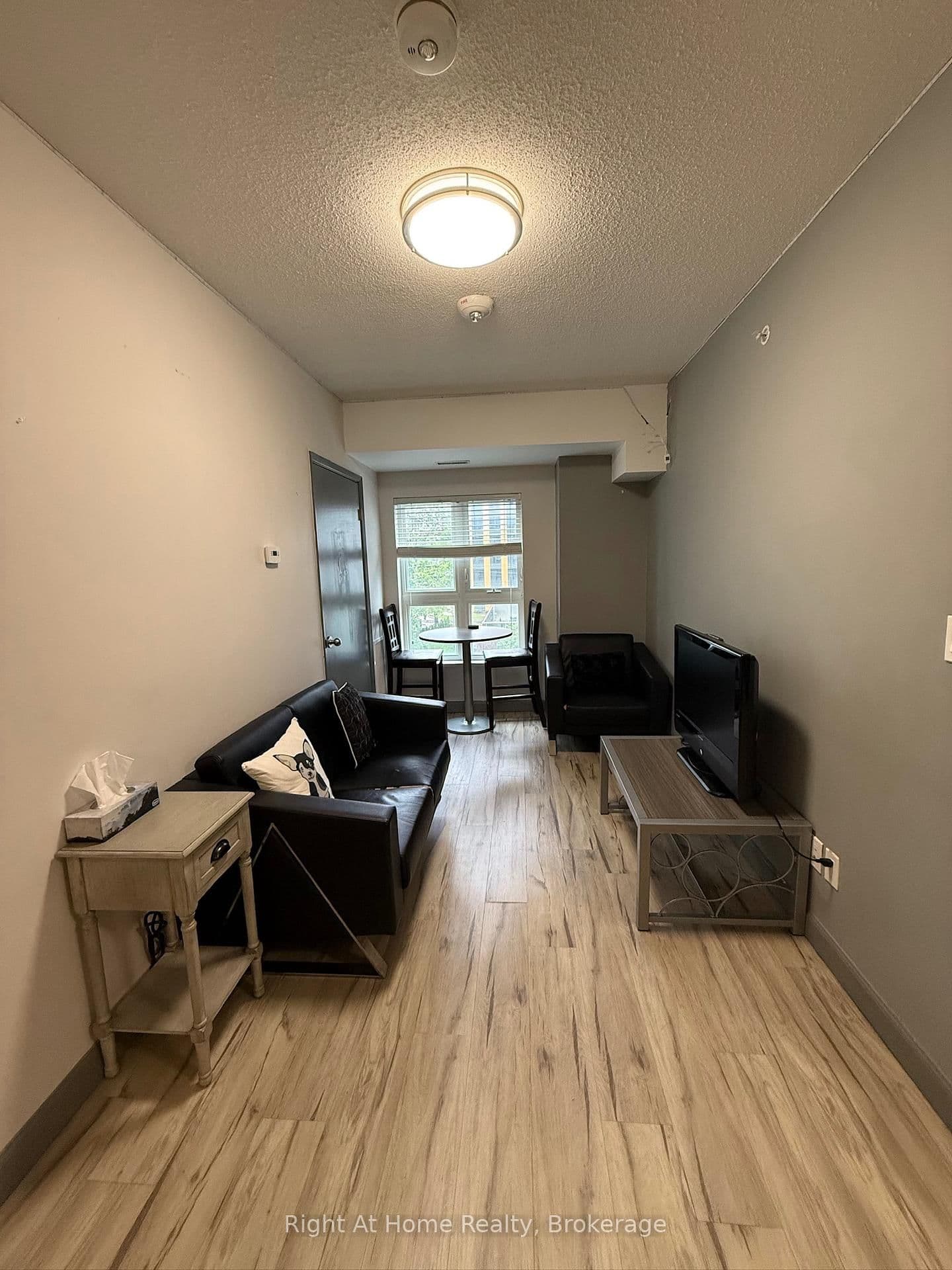 258B Sunview Street, Unit 2317 thumbnail 3