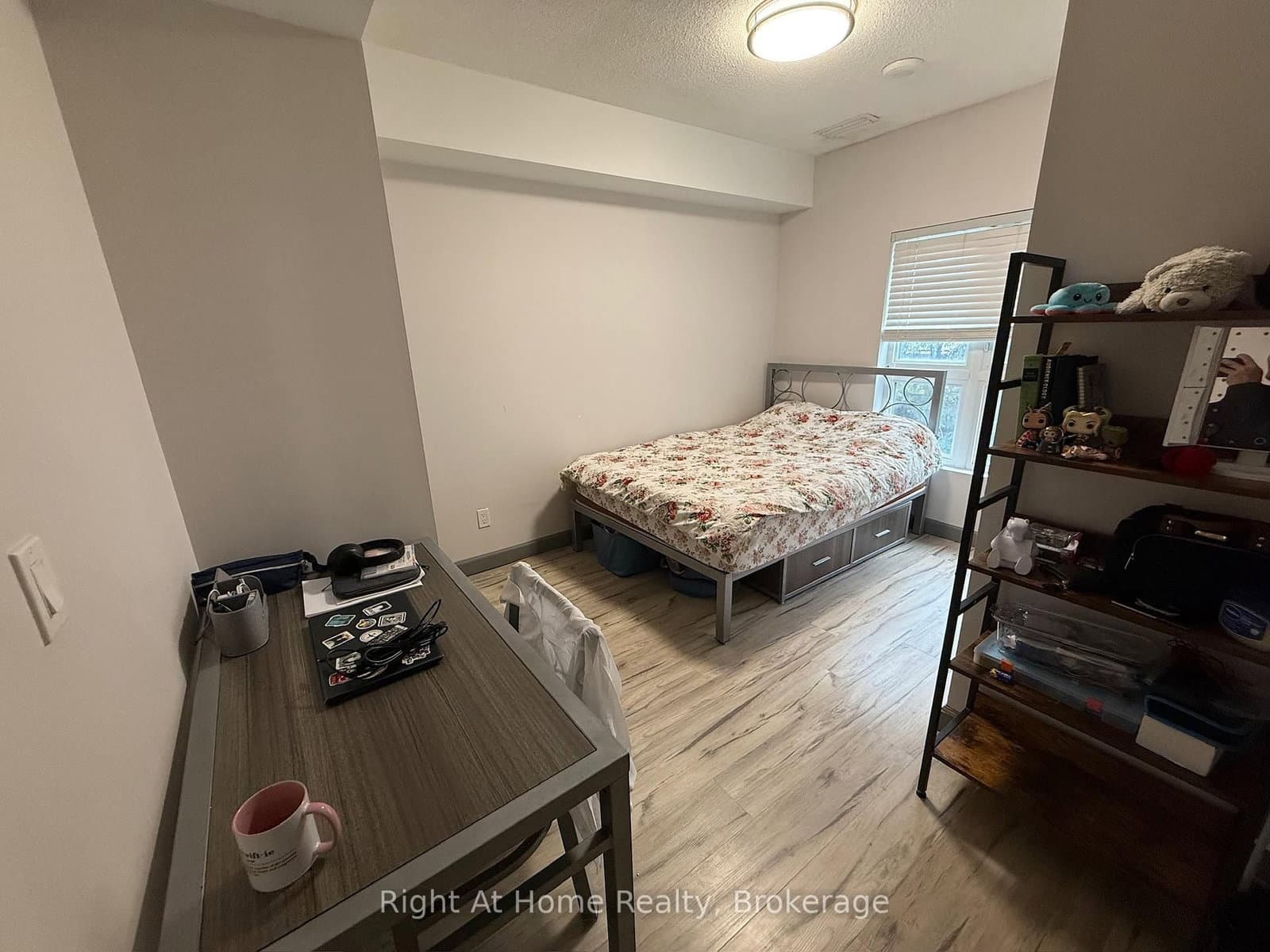 258B Sunview Street, Unit 2317 thumbnail 6
