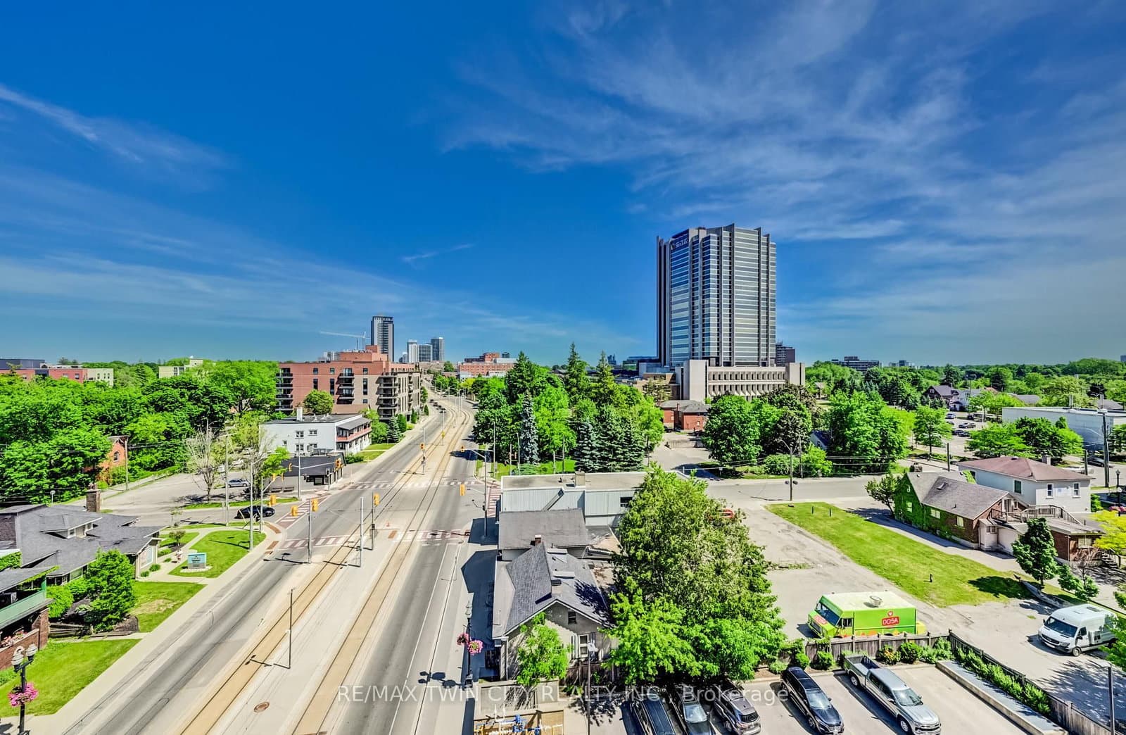 191 King Street S, Unit 706 thumbnail 25