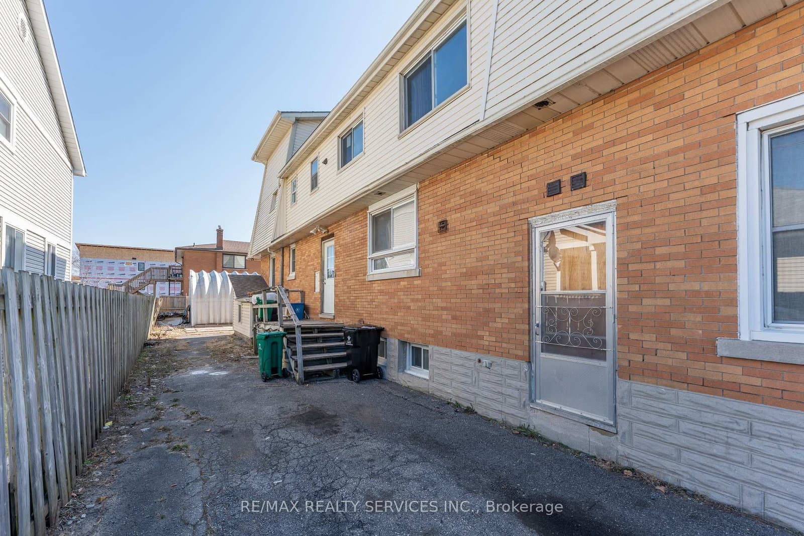 72 Florence Avenue thumbnail 13