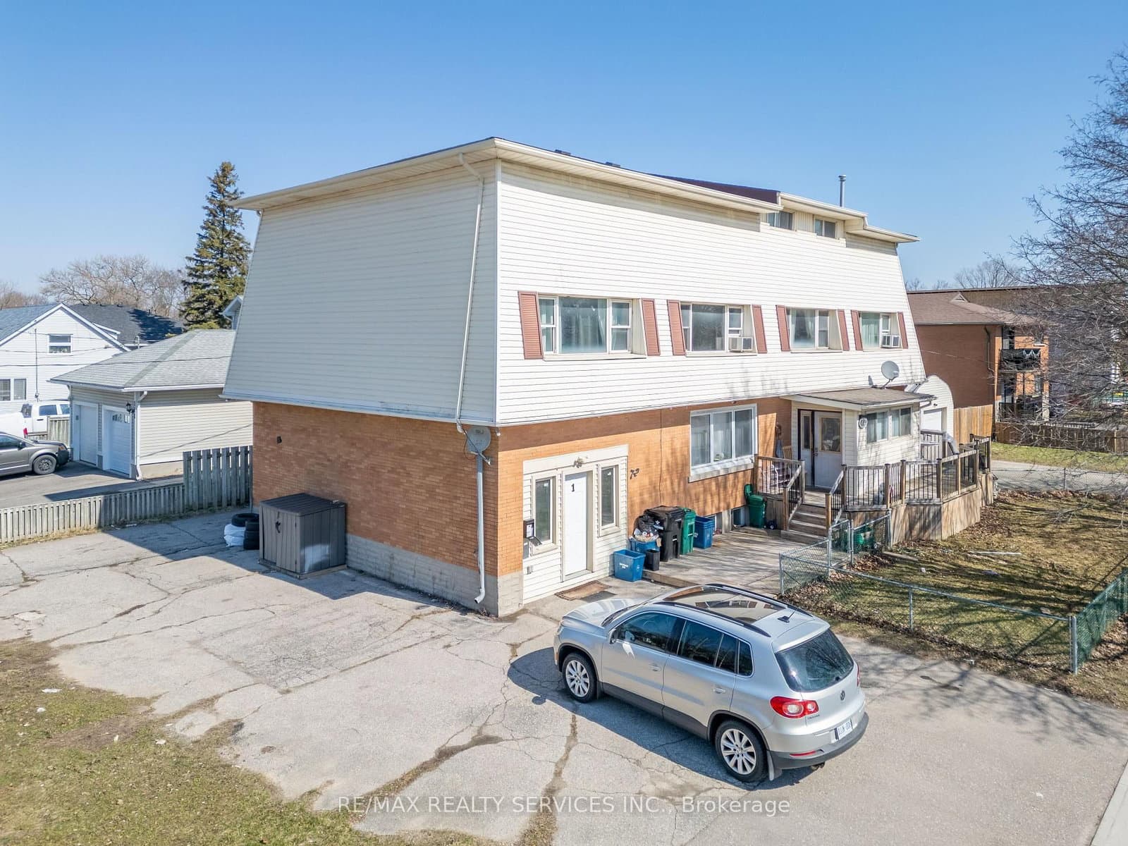 72 Florence Avenue thumbnail 20