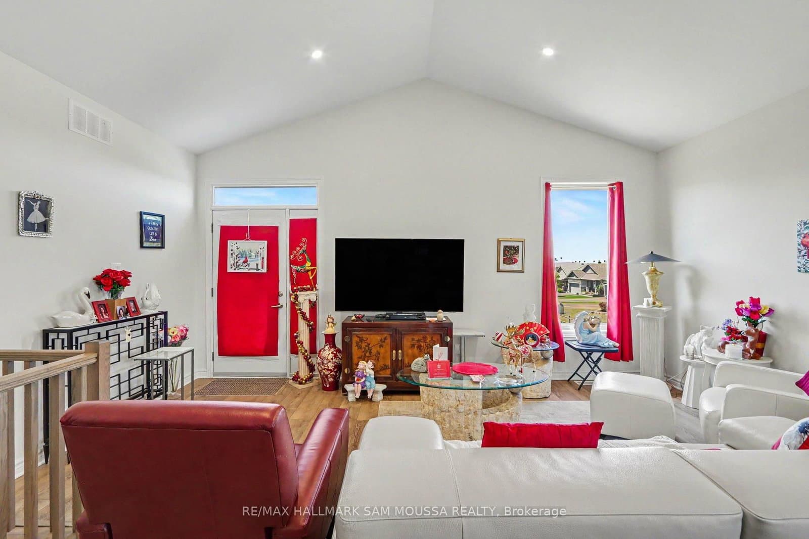 656 Bracewell Street thumbnail 9