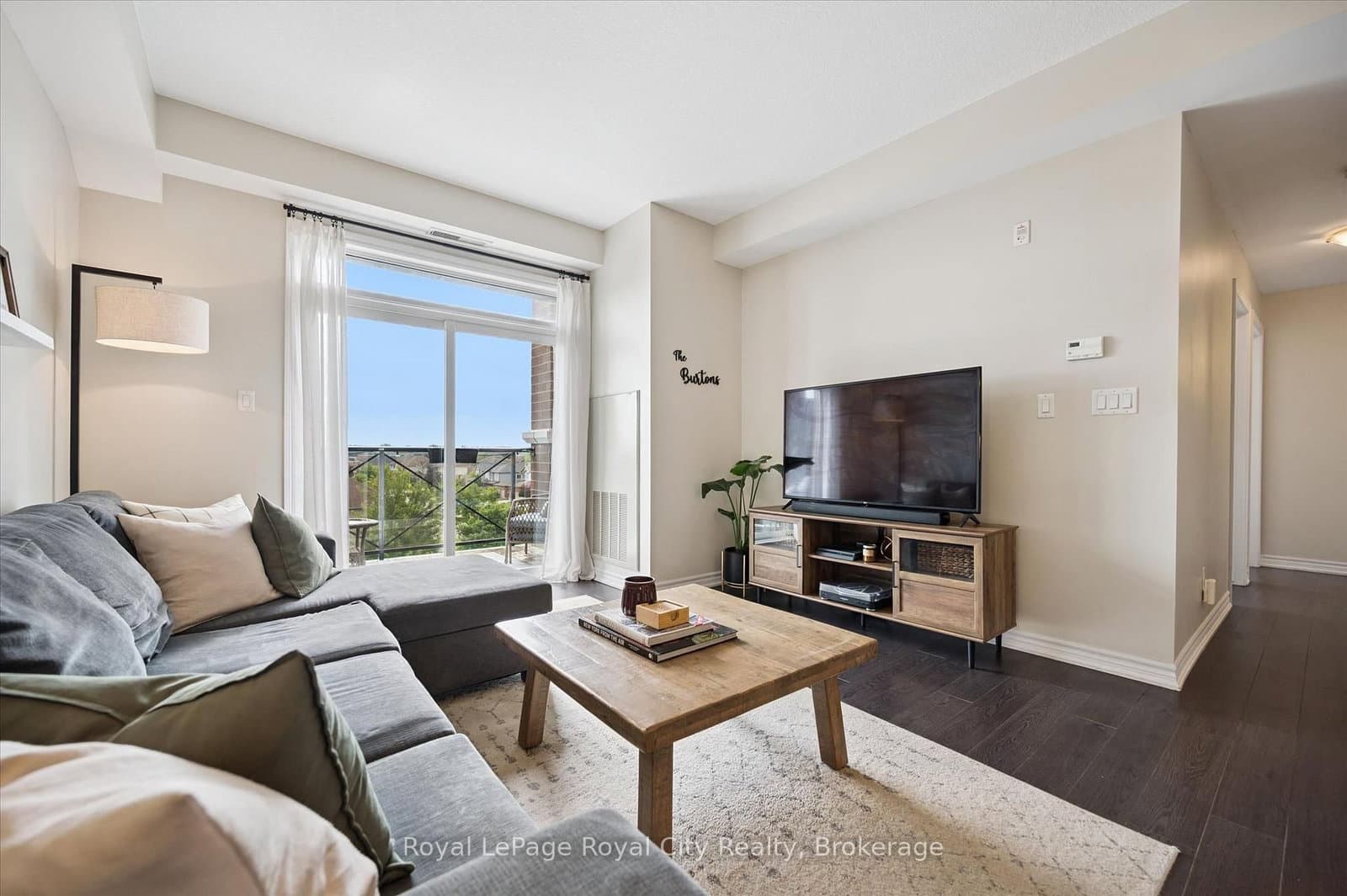 2 Colonial Drive, Unit 403 thumbnail 13
