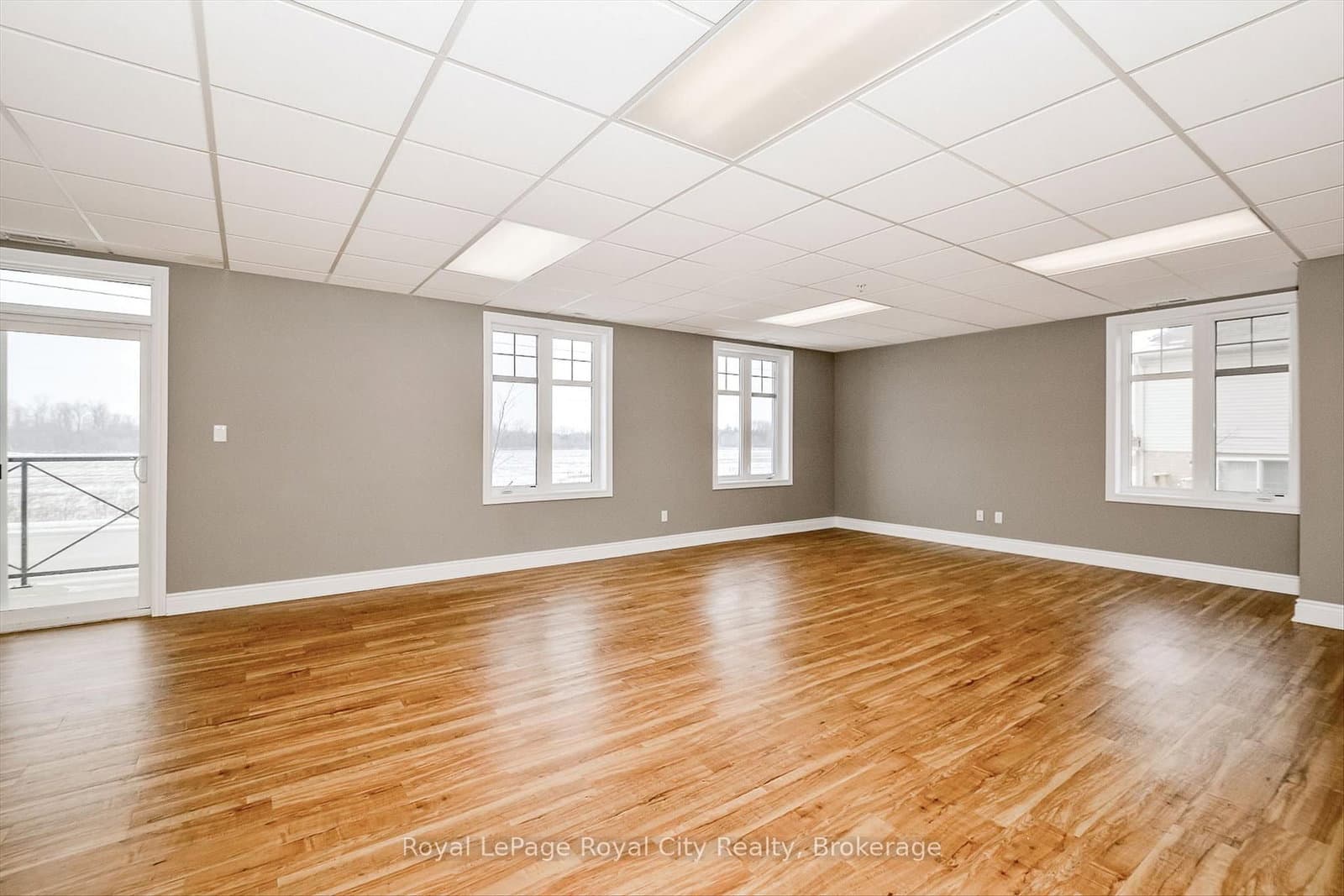 2 Colonial Drive, Unit 403 thumbnail 27