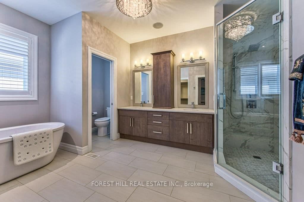 158 Eaglecrest Street thumbnail 27