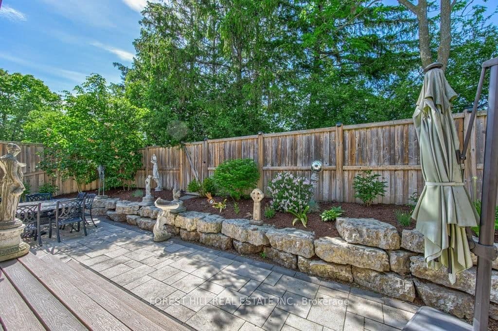 158 Eaglecrest Street thumbnail 42