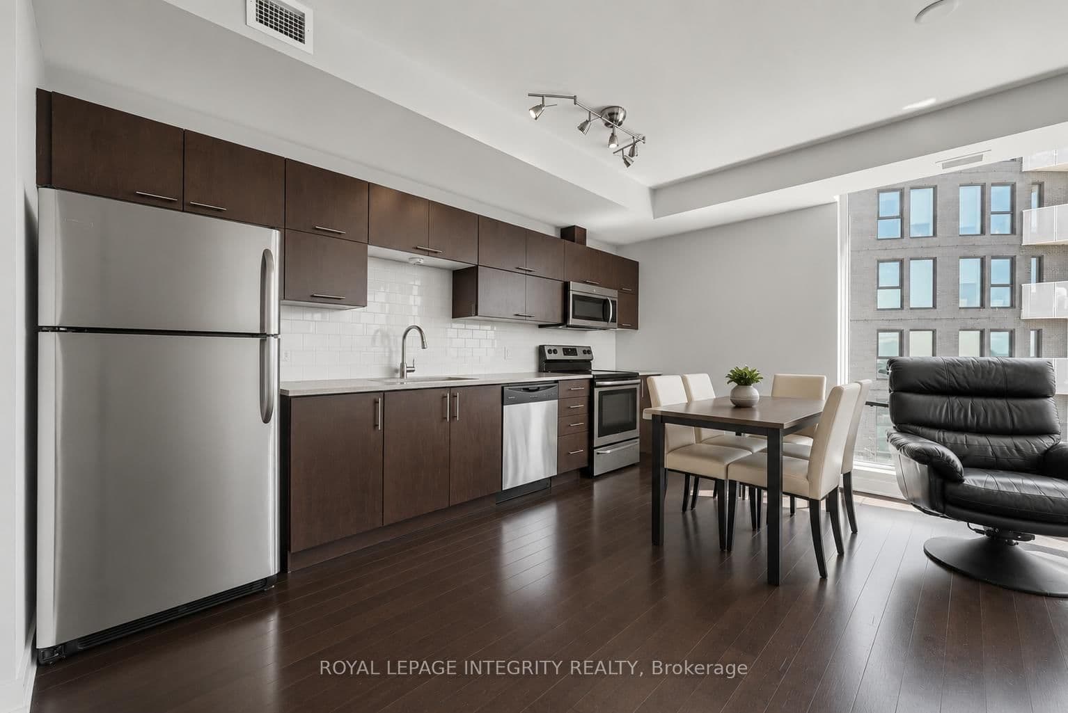 179 Metcalfe Street, Unit 1306 thumbnail 10