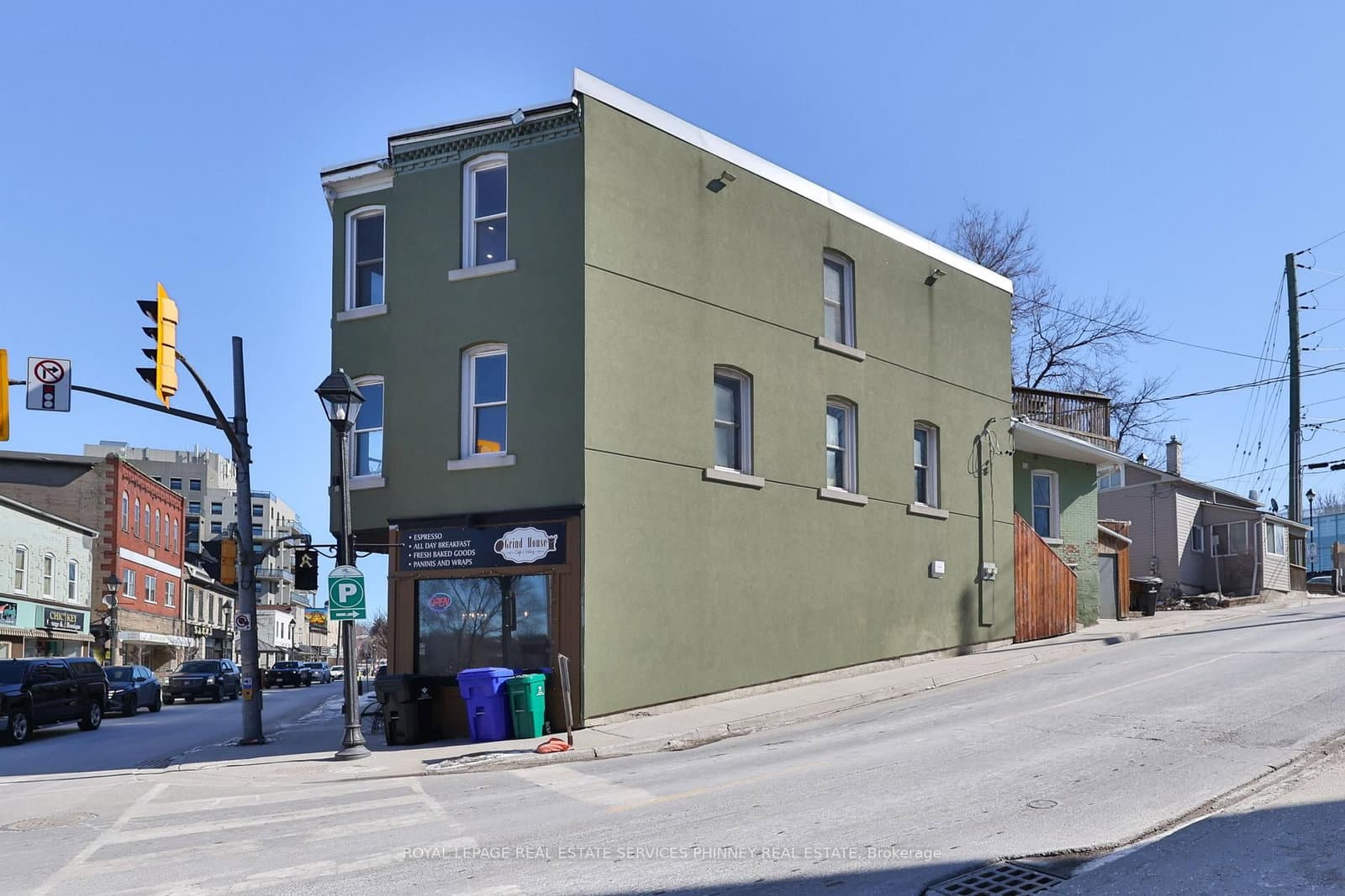2 Queen Street E thumbnail 31