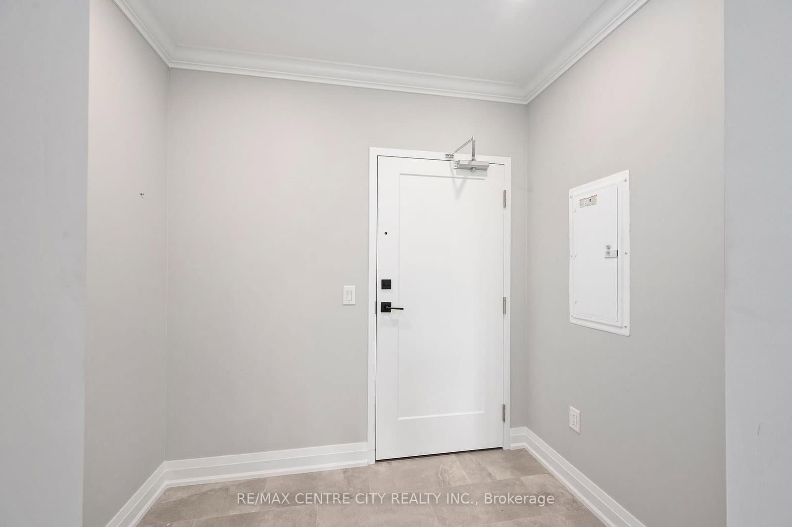 1975 Fountain Grass Drive, Unit 404 thumbnail 20