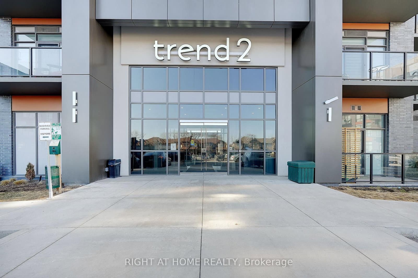 460 Dundas Street E, Unit 905 thumbnail 22