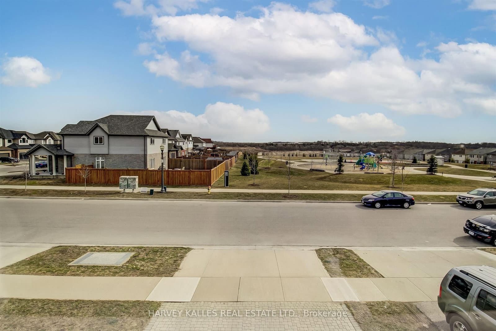 106 Eden Oak Trail thumbnail 29