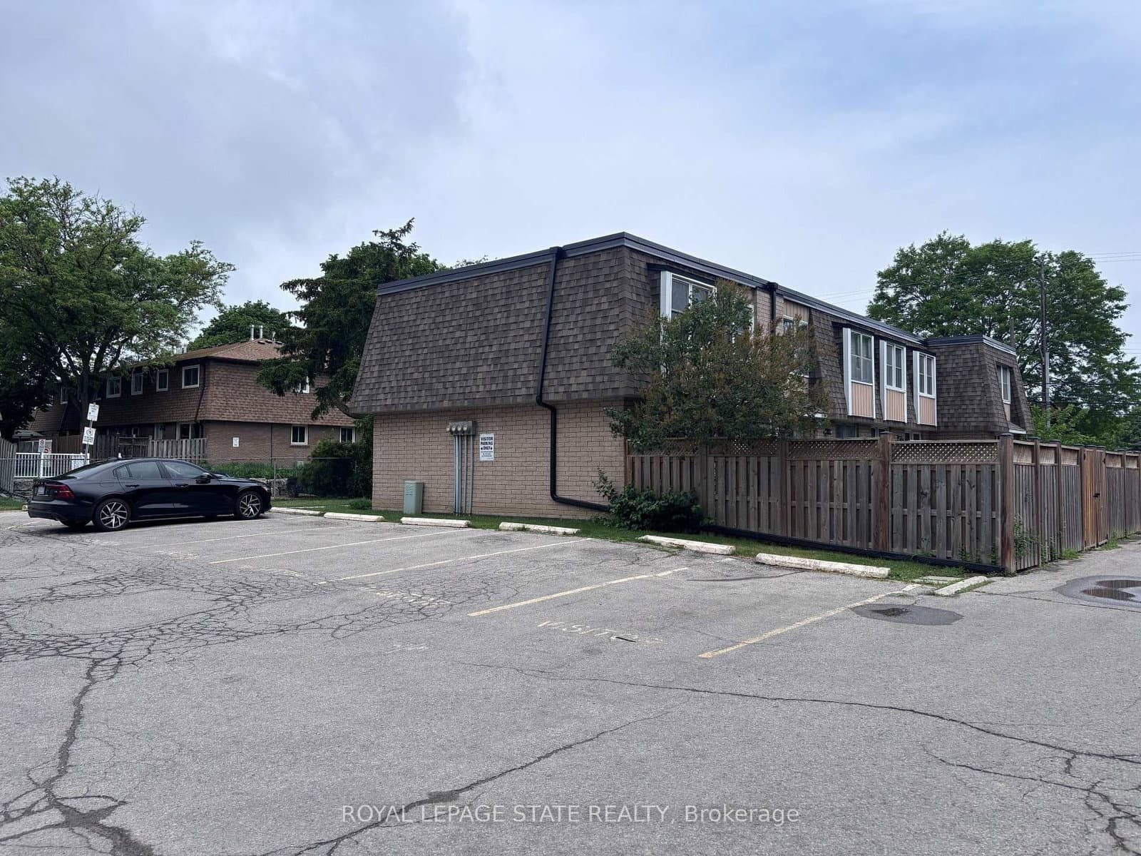 153 Limeridge Road W, Unit 4 thumbnail 3